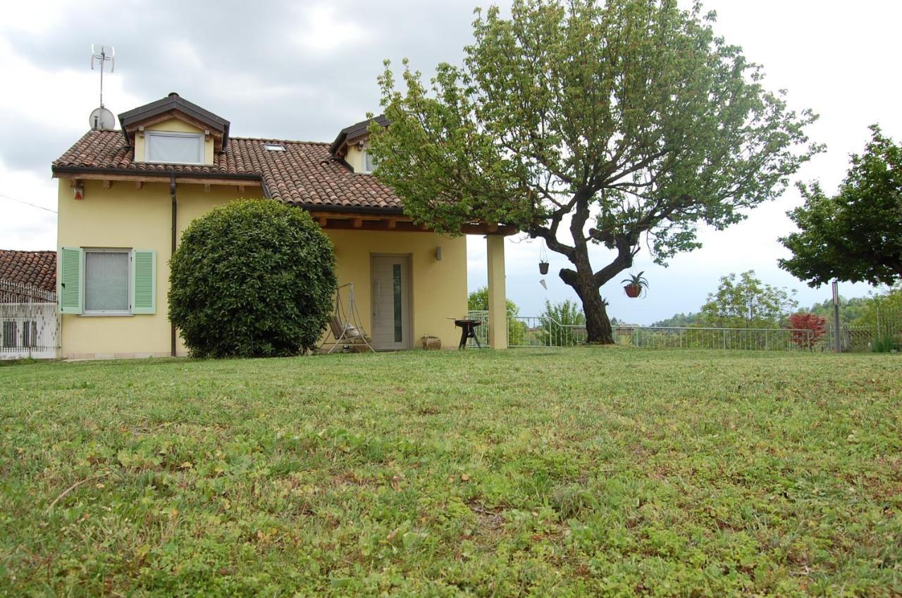 Monferrato Asti-Luminosa Villa CastellʼAlfero Kültér fotó